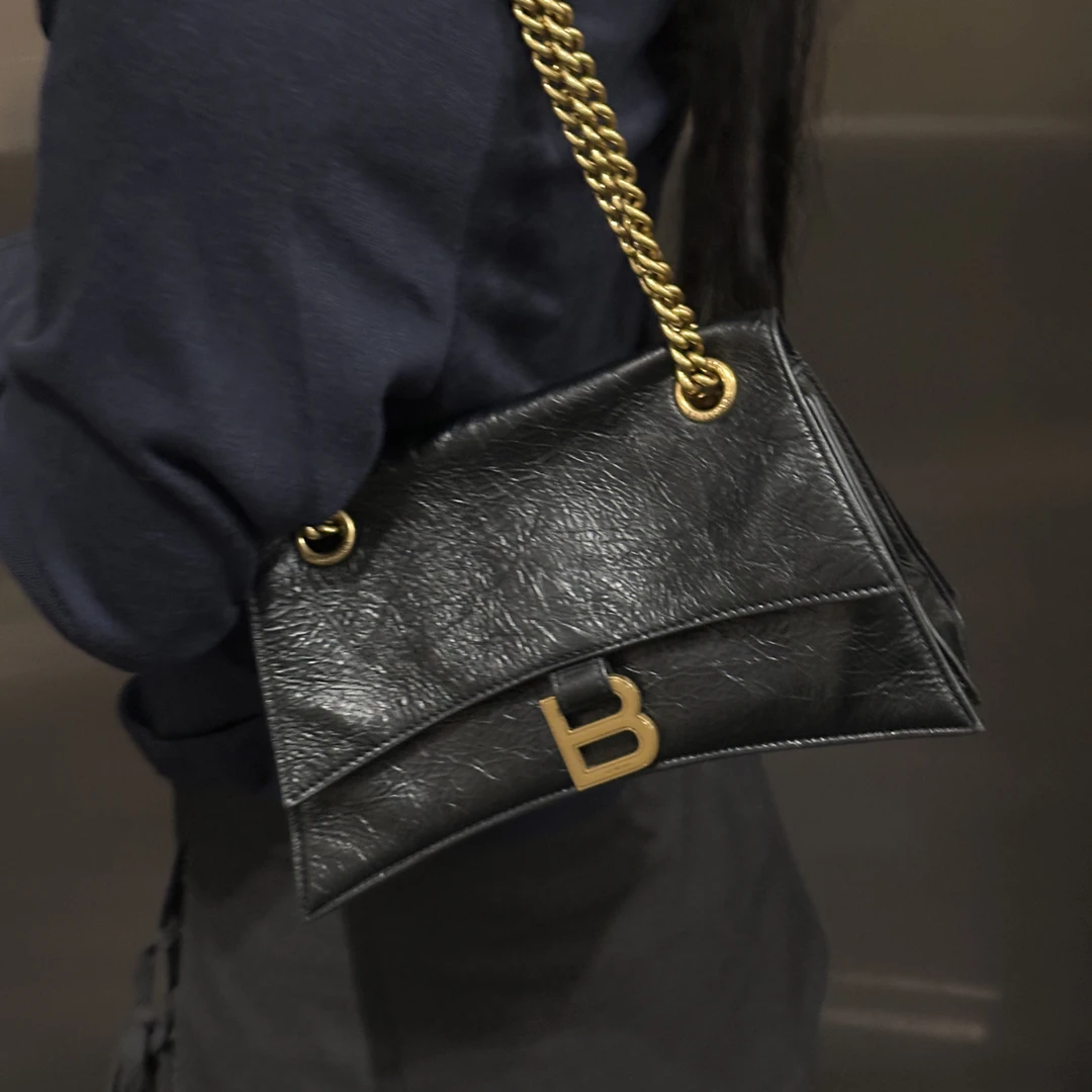 95新 Balenciaga/巴黎世家 黑金沙漏单肩斜挎包腋下包