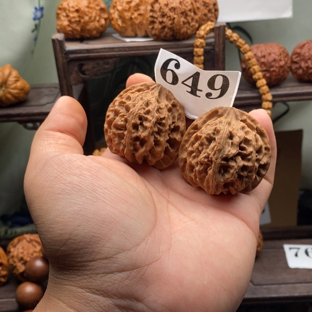 文玩核桃把件苹果