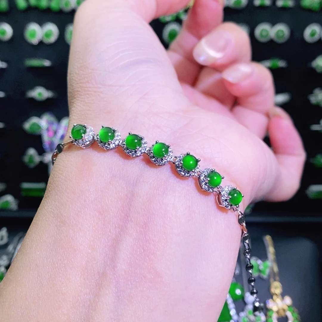 翡翠银S925镶嵌手链多样性