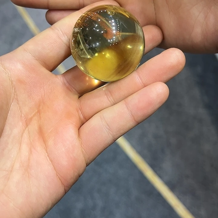 黄晶天然水晶球未镶嵌