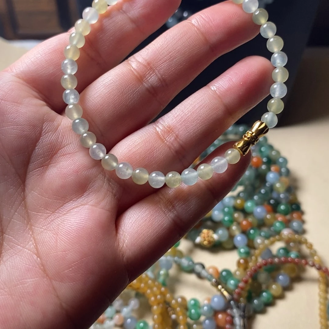定制翡翠未镶嵌马卡龙手串