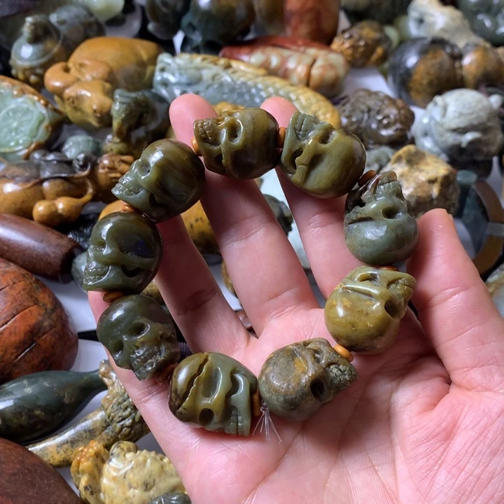 岫岩河磨玉（透闪石质玉）未镶嵌笔搁