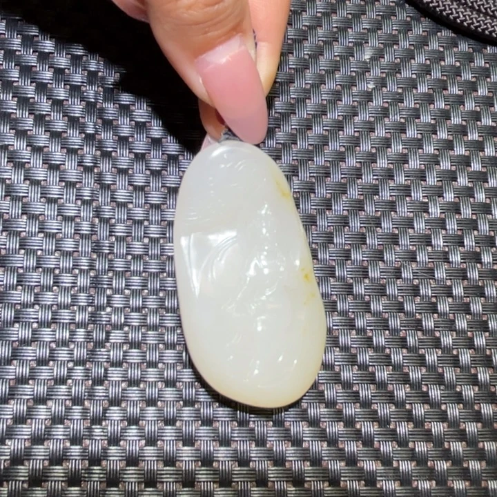 和田玉未镶嵌挂件观音