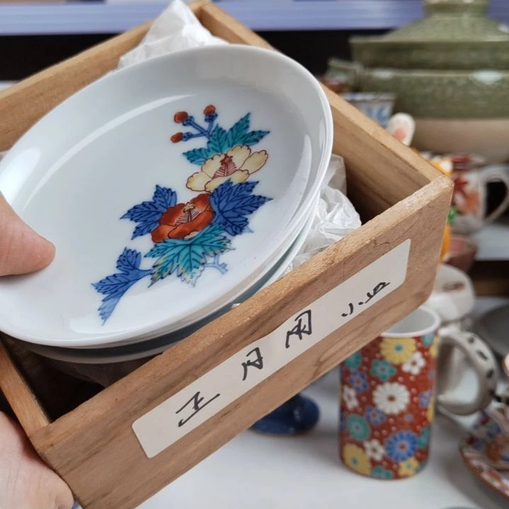 一套小盘。。。。。。。。。。