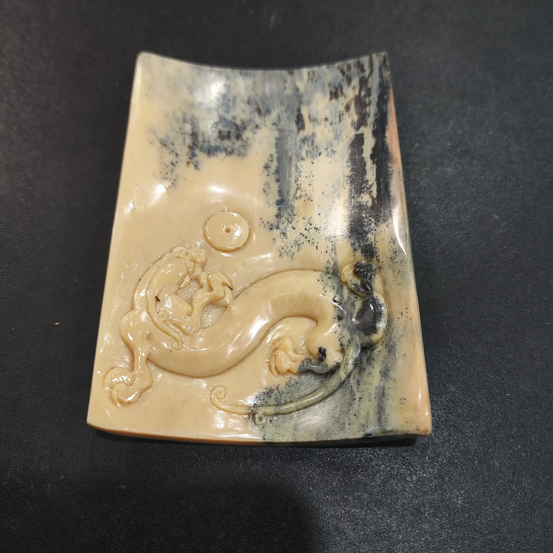 猛犸约35.8克雕刻件AG914