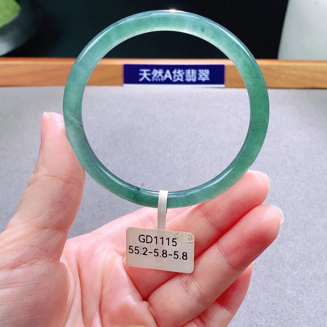 未镶嵌手镯翡翠天然翡翠手镯a货