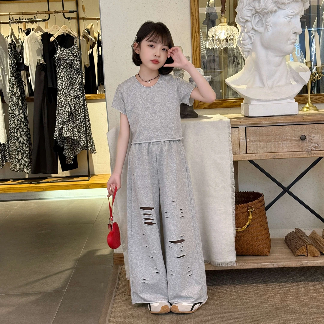 女童2025年夏季新款洋气甜酷气质灰色上衣休闲破洞阔腿裤两件套潮