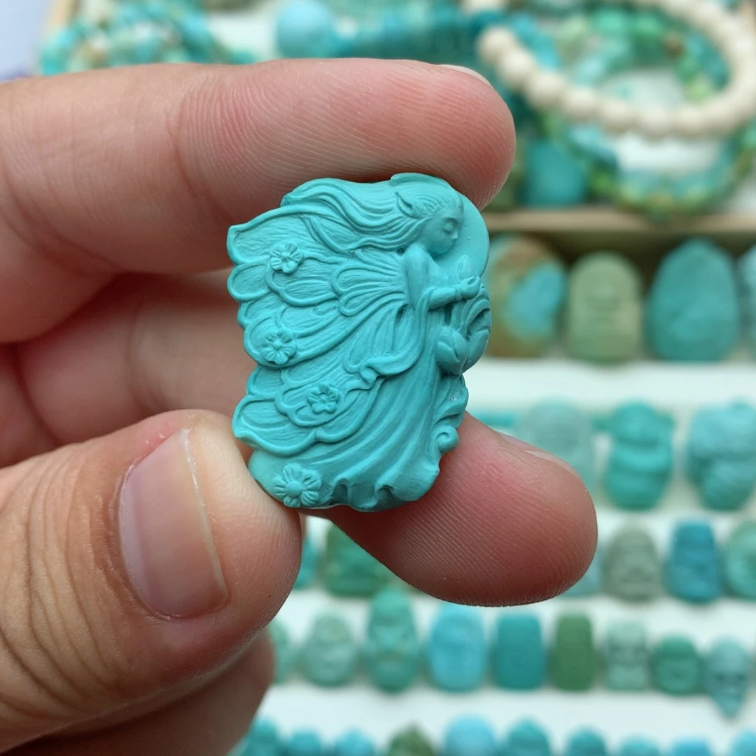 18K金镶嵌绿松石珠宝奇石