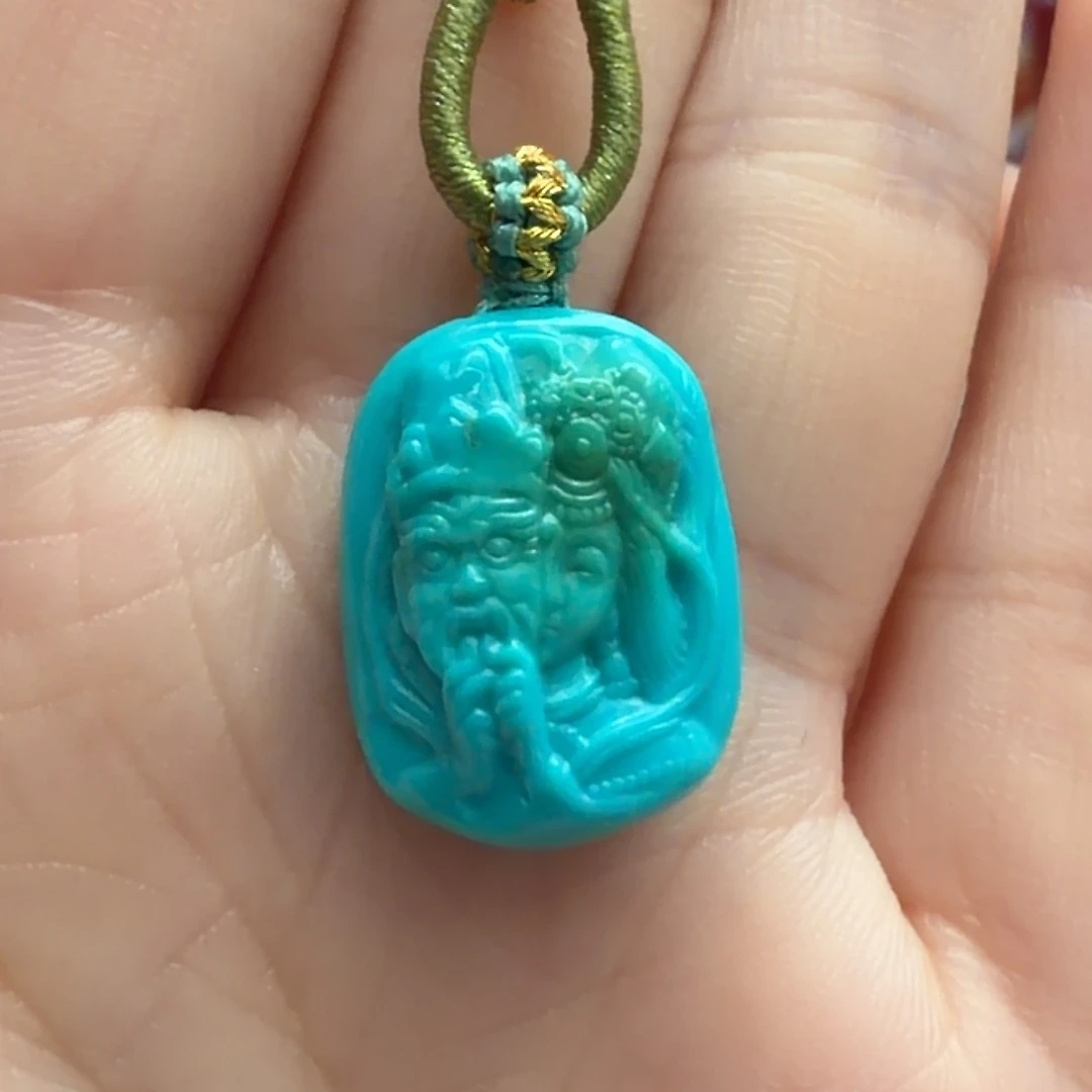 绿松石未镶嵌颈饰