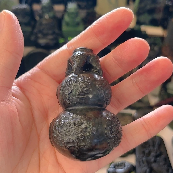 未镶嵌蛇纹石玉泰山玉