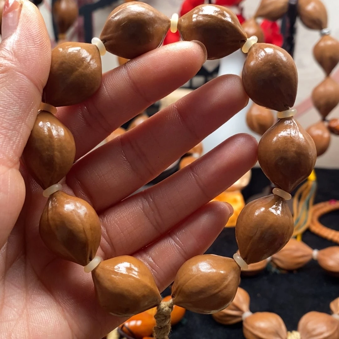 橄榄核手串/手链三面佛1.8