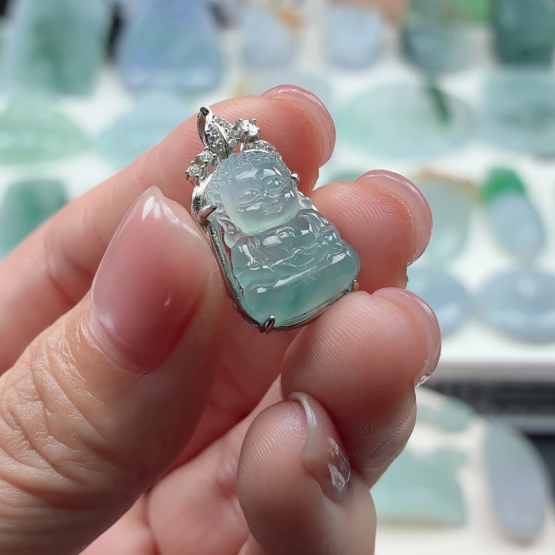 翡翠未镶嵌颈饰天然A货翡翠