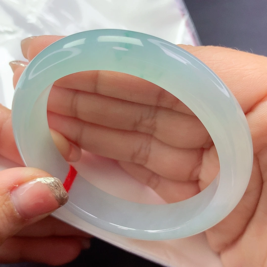 【闪购商品】翡翠手镯未镶嵌a 86301