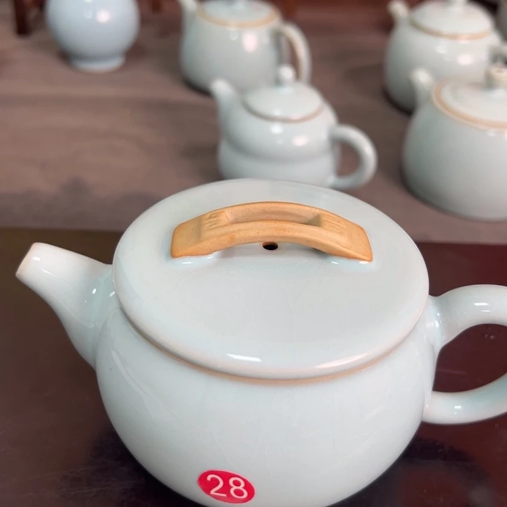 杯子原产地元釉原釉
