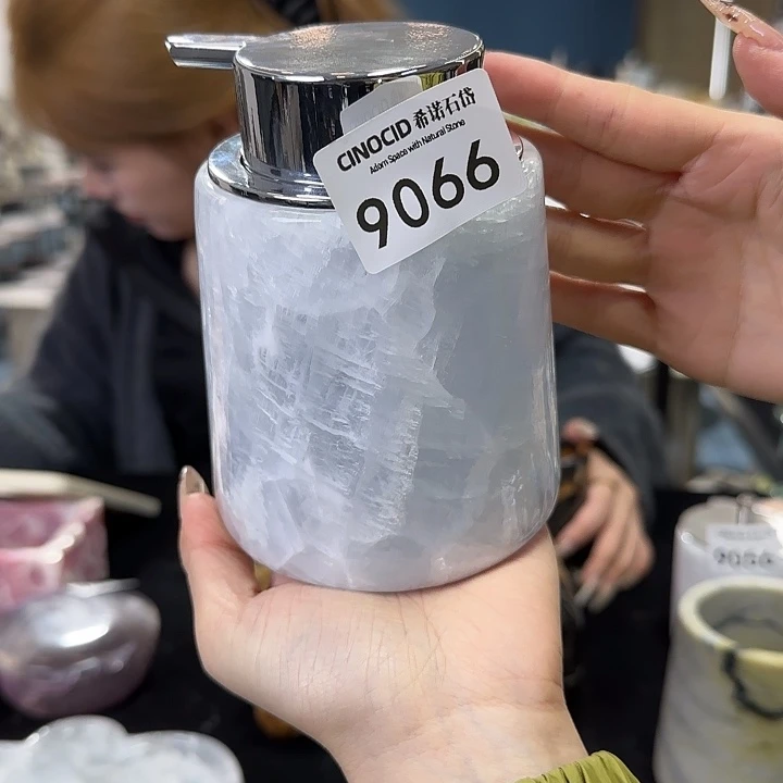 9066蓝水晶起泡瓶福利