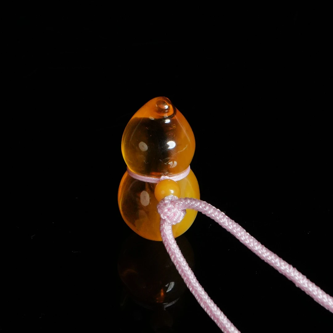 M1214 俄料蜜糖色立体葫芦 20.89g