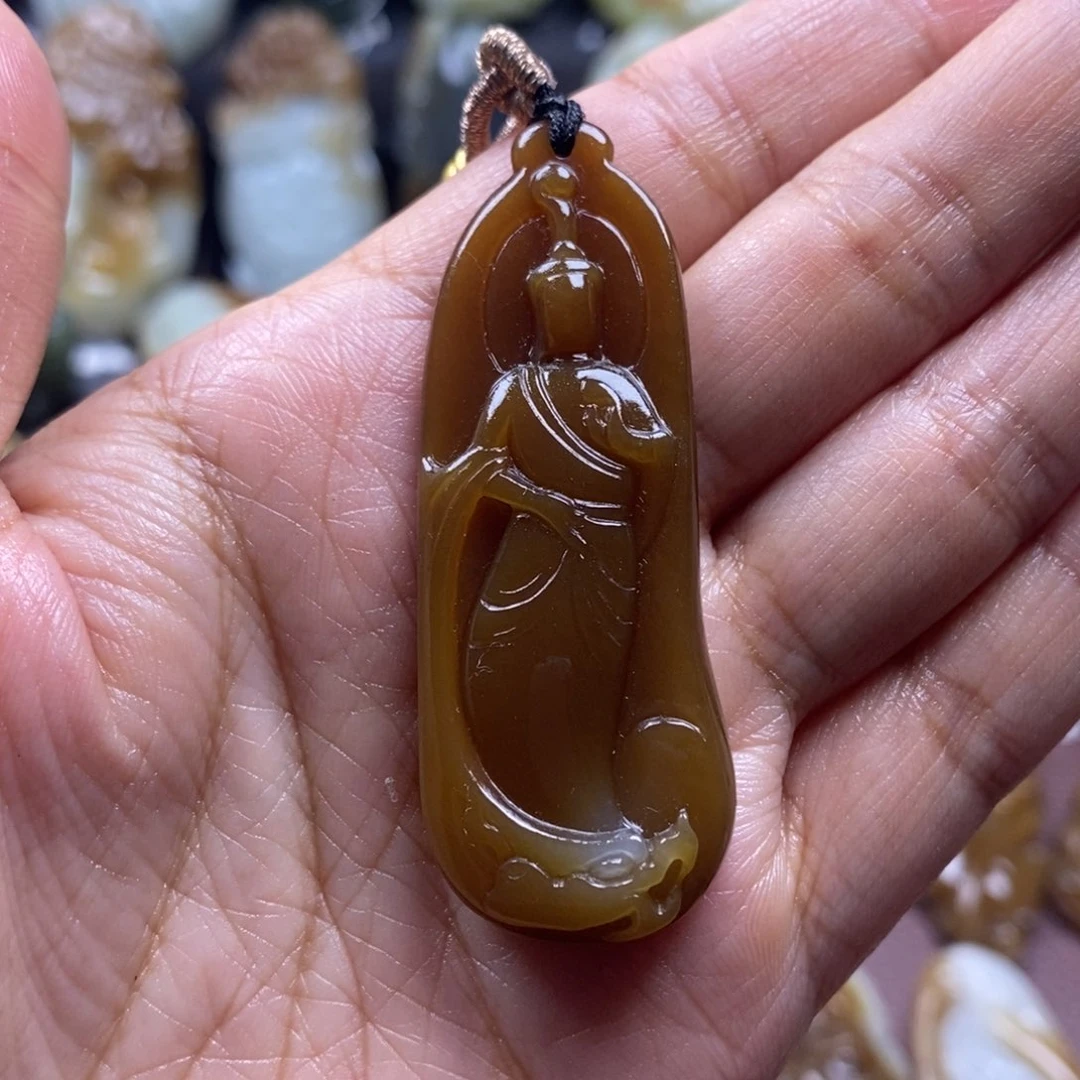 吊坠(不含链)未镶嵌和田玉（糖玉）