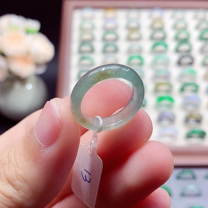 翡翠未镶嵌戒指13号