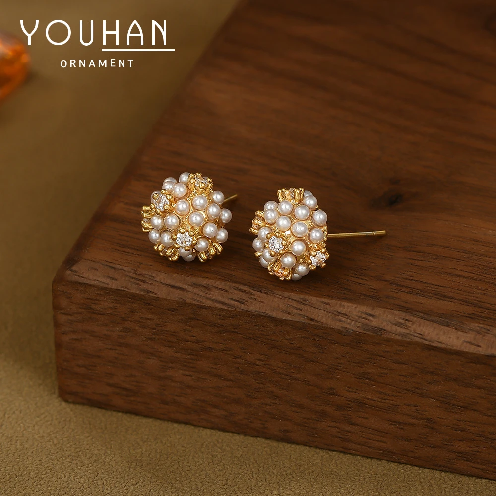 铜合金合成锆石耳饰 0157日韩小香风耳钉手工镶嵌百搭气质耳饰