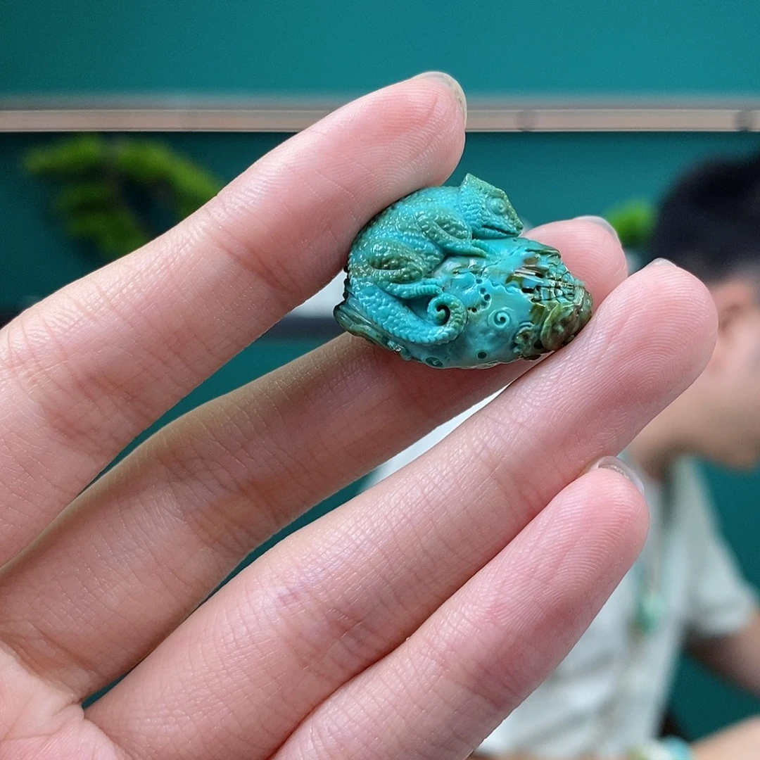 未镶嵌绿松石珠宝奇石