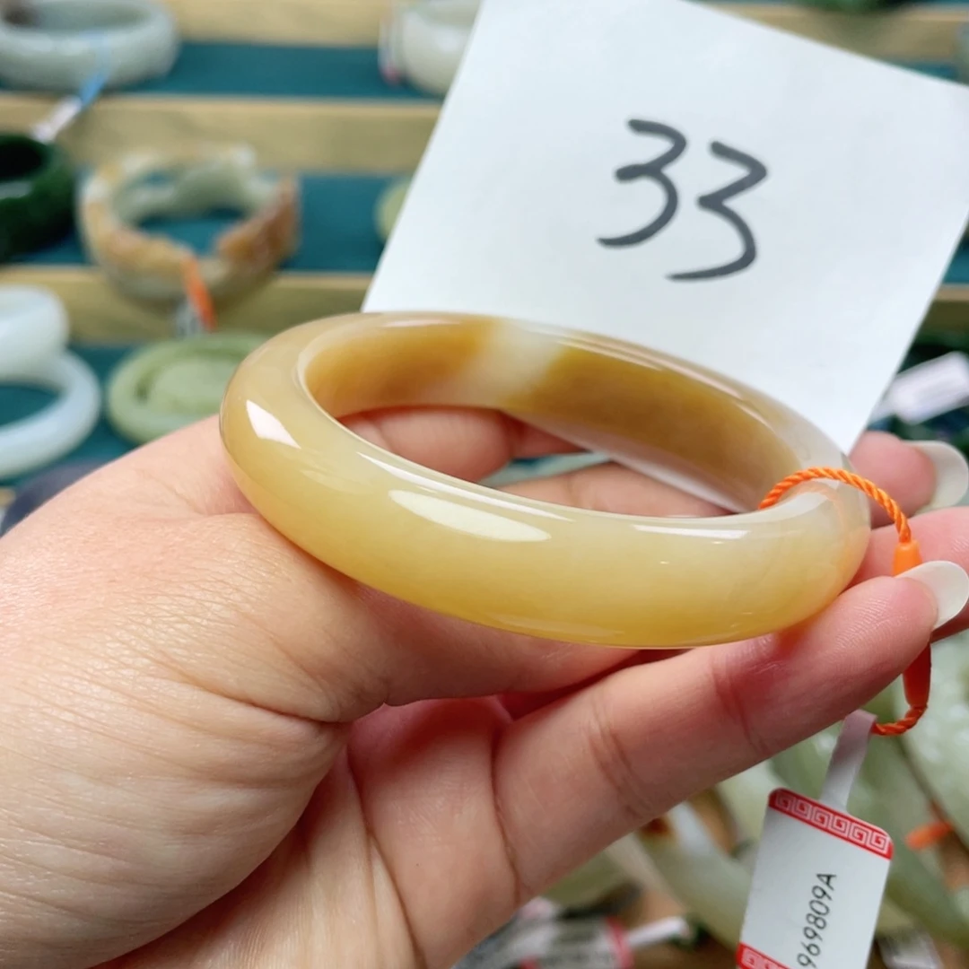 未镶嵌手镯和田玉圈口56