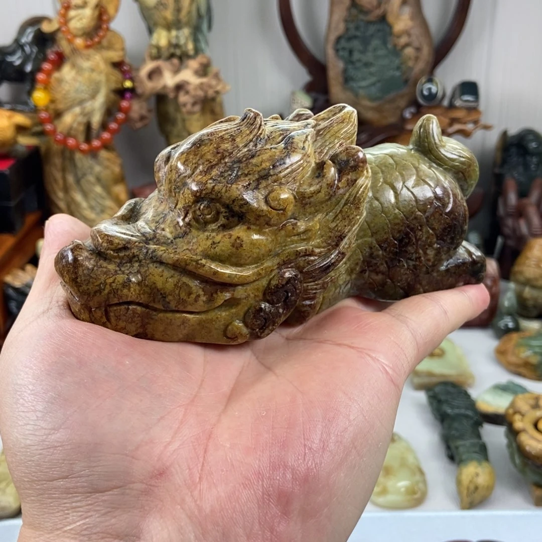 岫岩河磨玉（透闪石质玉）未镶嵌摆件