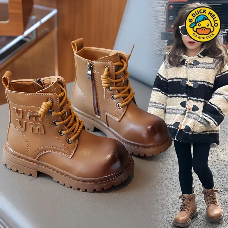 小黄鸭女童靴子2025年秋冬新款短靴儿童时尚马丁靴加绒英伦风短靴