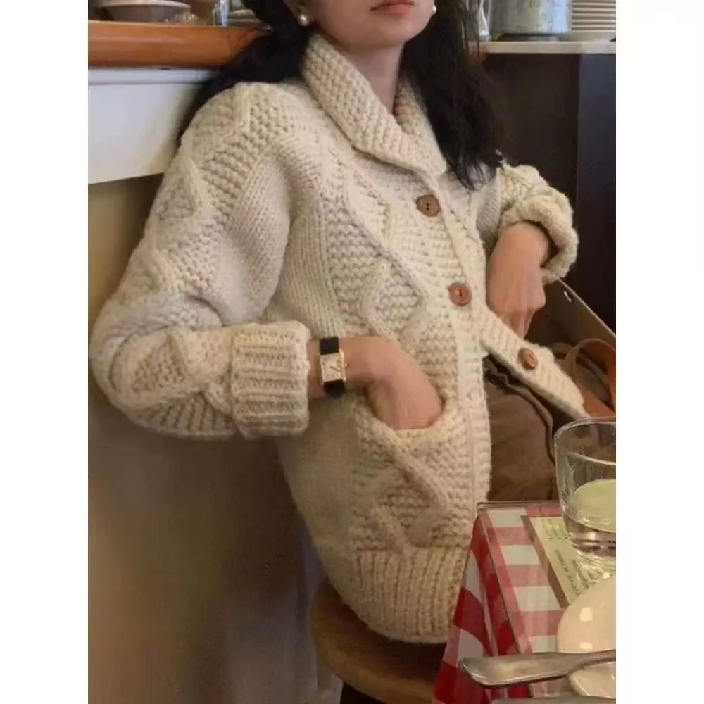 【NaNa】2025冬季韩版新款复古纯色慵懒针织开衫女宽松显瘦百搭