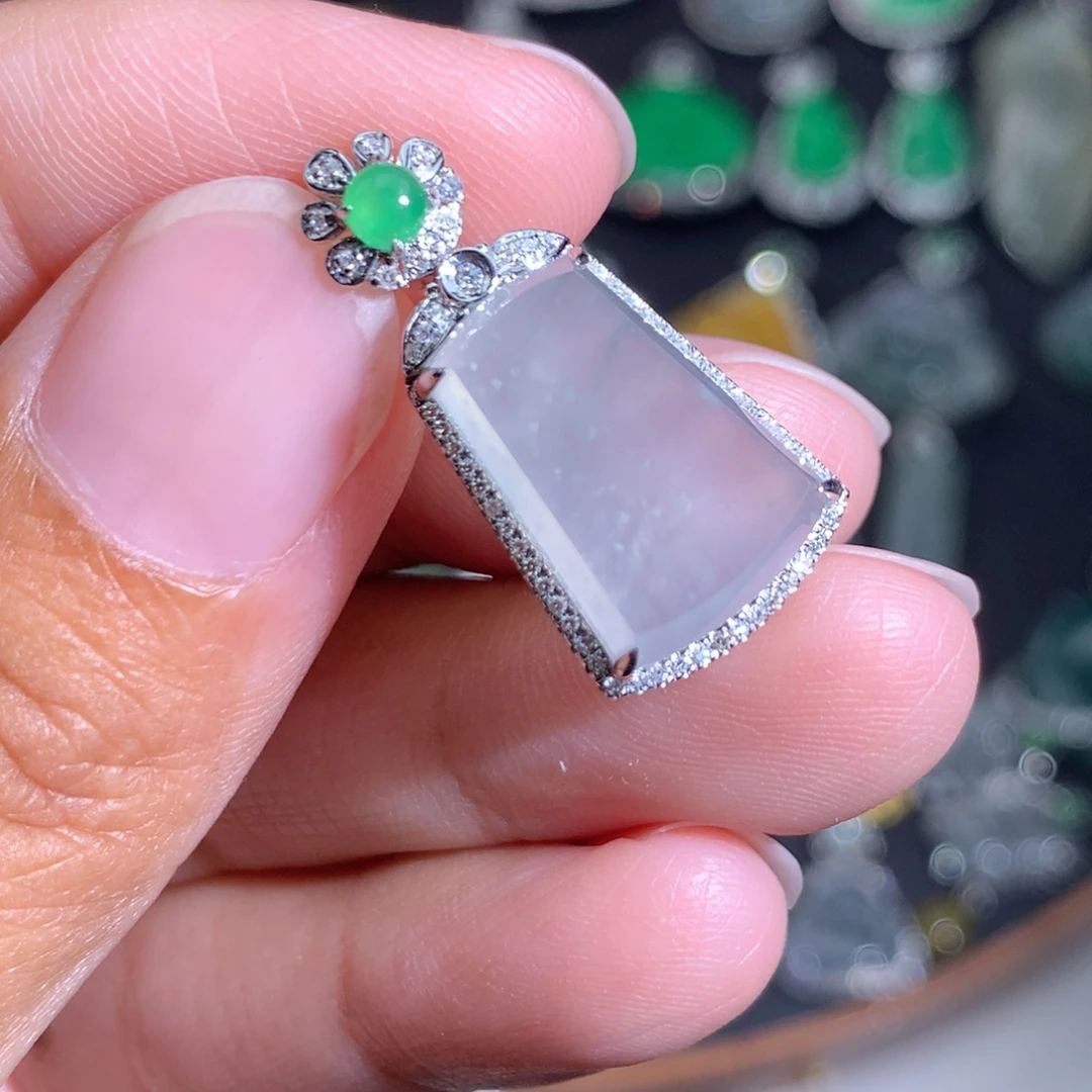 翡翠18K金镶嵌吊坠(不含链)无事牌