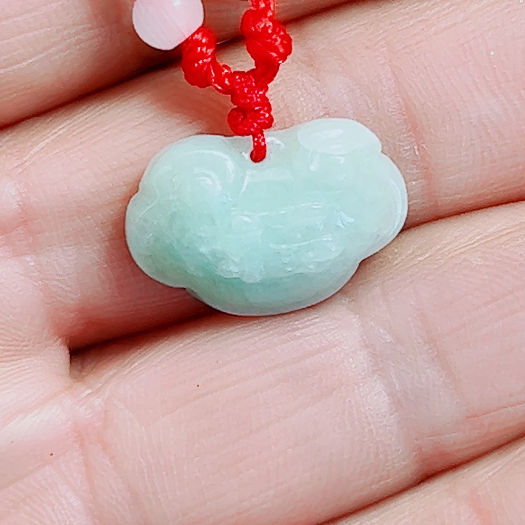 翡翠未镶嵌颈饰平安锁