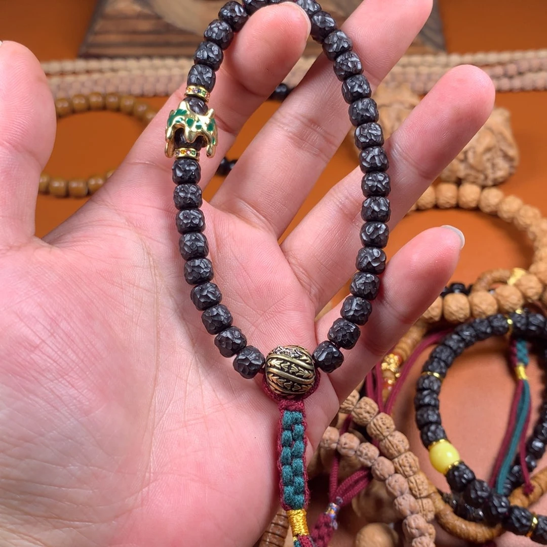 椰蒂吊坠55436869666998