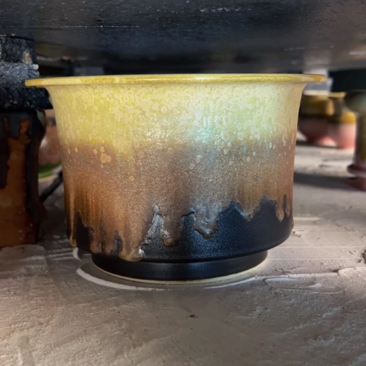 景德镇陶瓷研究所芒**丁