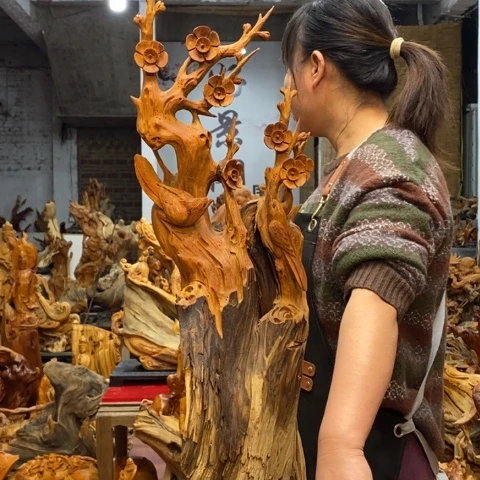 柏木（崖柏）鑫**团太行崖柏根雕