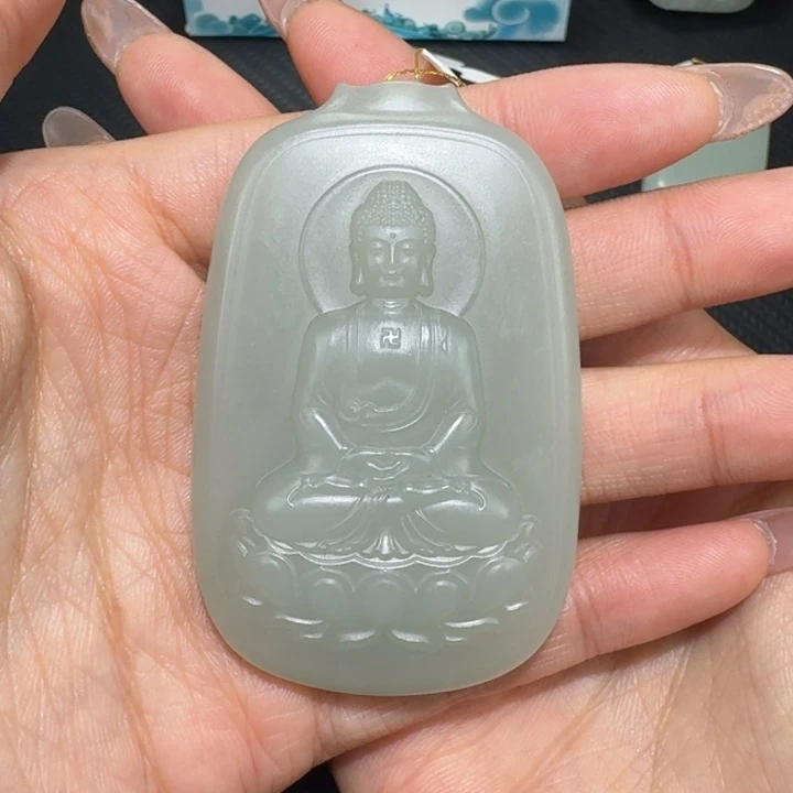 陶***丢和田玉未镶嵌挂件