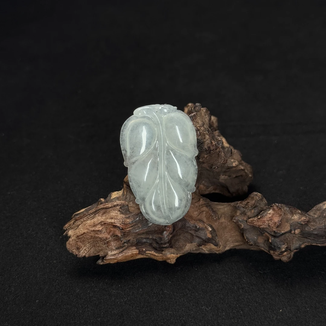 【诚翠拍品第九十八期午】翡翠107吊坠WGZ4031