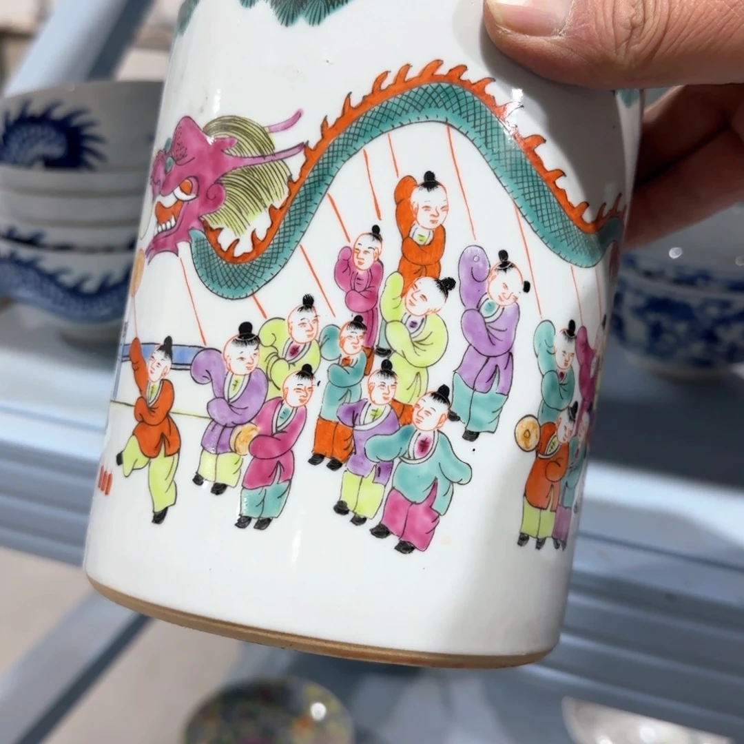 瓷片瓷器的造型艺术是现代生活