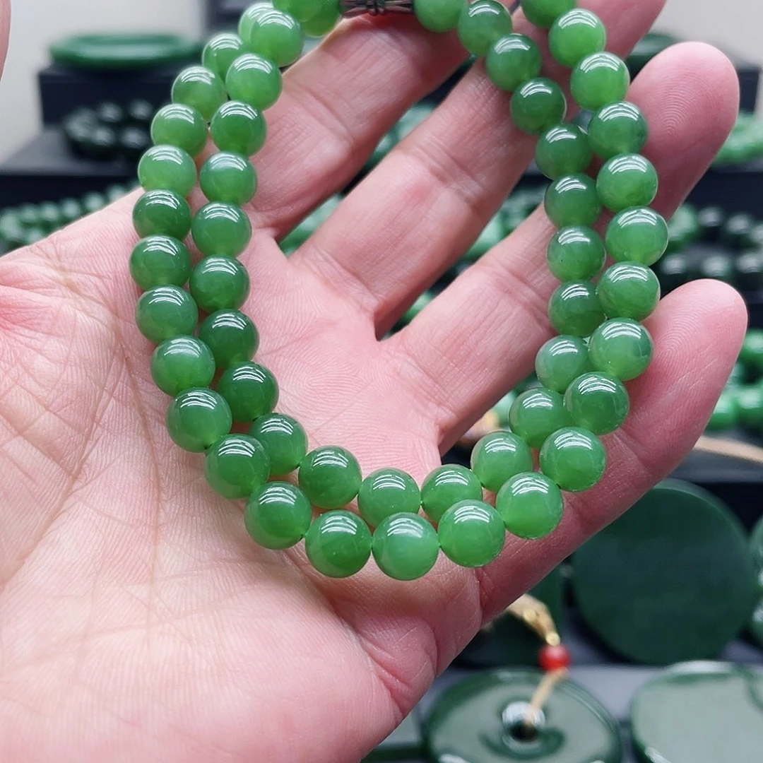 和田玉（碧玉）未镶嵌颈饰