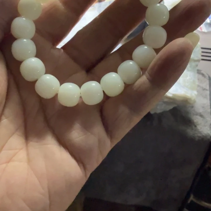 乌***象手链未镶嵌和田玉（白玉）