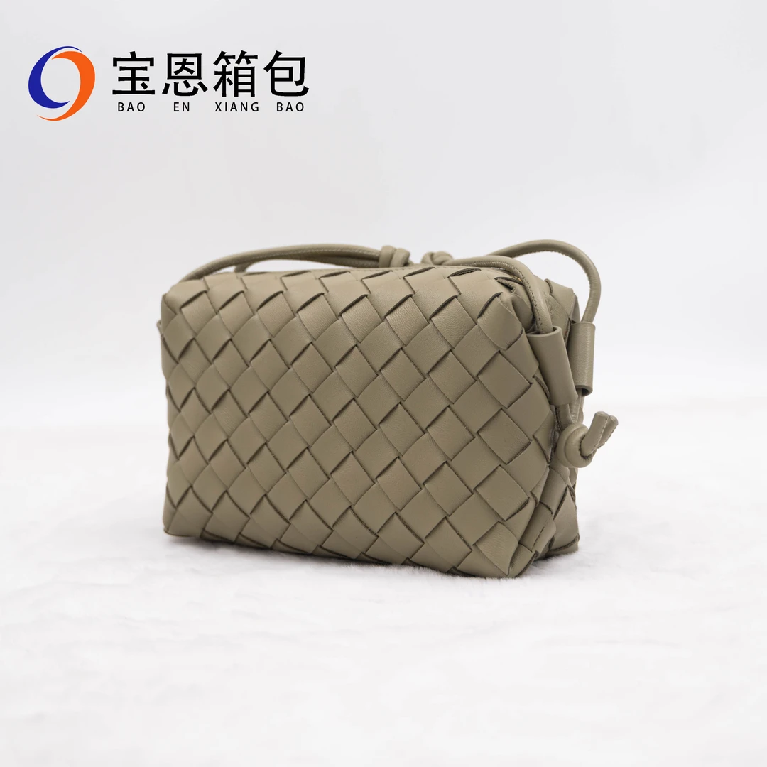 编织相机包——宝恩时尚新款经典百搭高级感休闲通勤女包TL25487