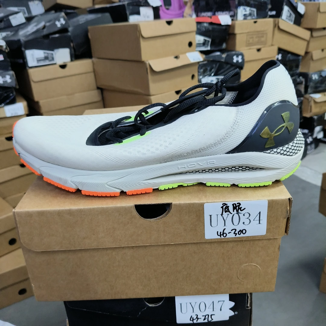 安德玛断号-运动鞋-UY034