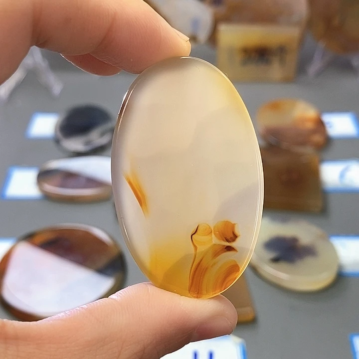 玛瑙/玉髓未镶嵌珠宝半成品