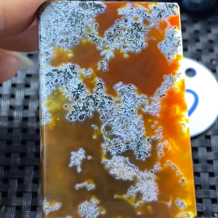 未镶嵌颈饰玛瑙/玉髓一****杨