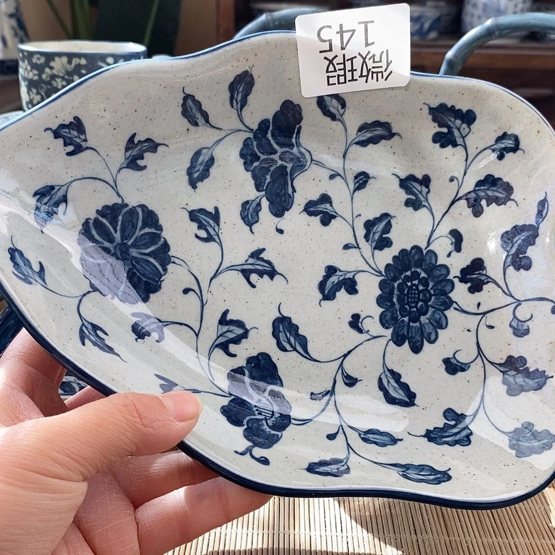 手工手绘青花陶瓷