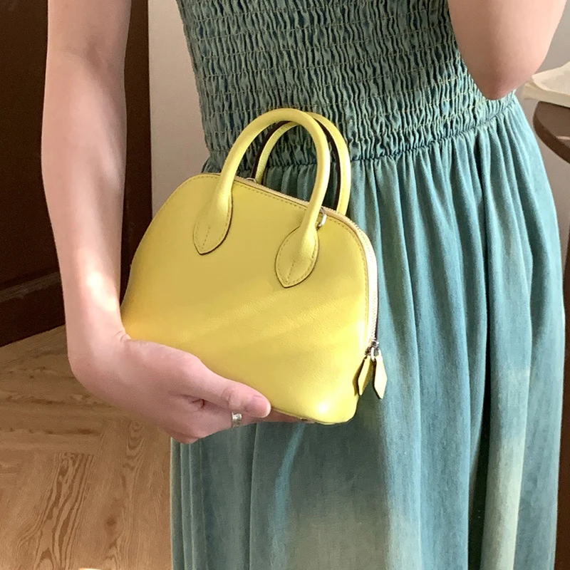 小众牛皮手提贝壳包2025新款极简小保龄球包女真皮手提单肩斜挎包