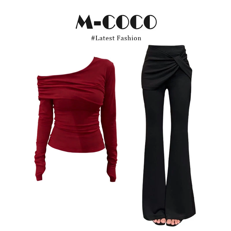 气质高级感长袖针织衫女显瘦露肩上衣高腰微喇裤套装