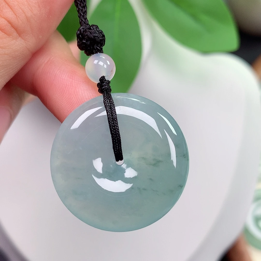 颈饰未镶嵌翡翠平安扣 28.3x6.2mm