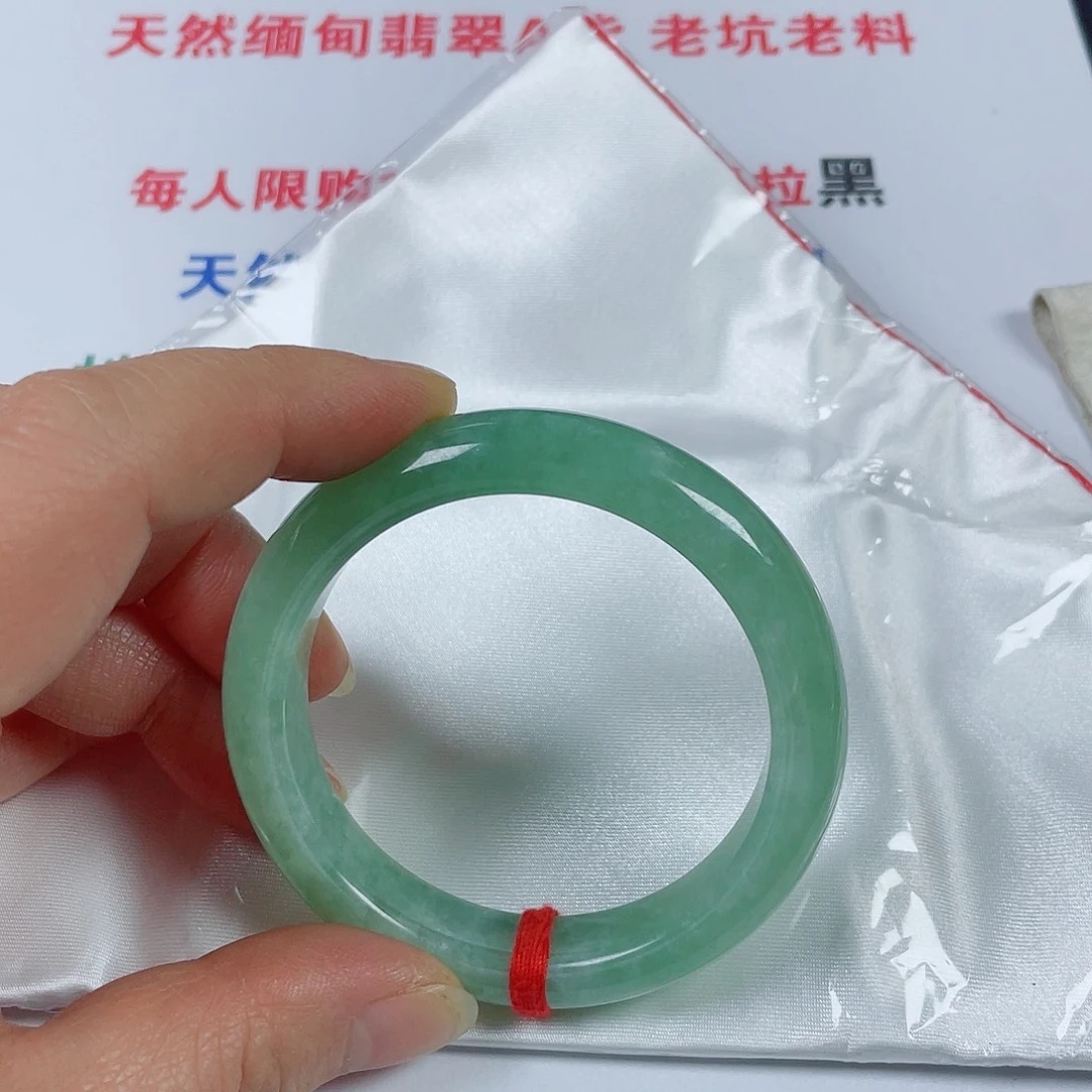 翡翠未镶嵌手镯天然翡翠手镯53