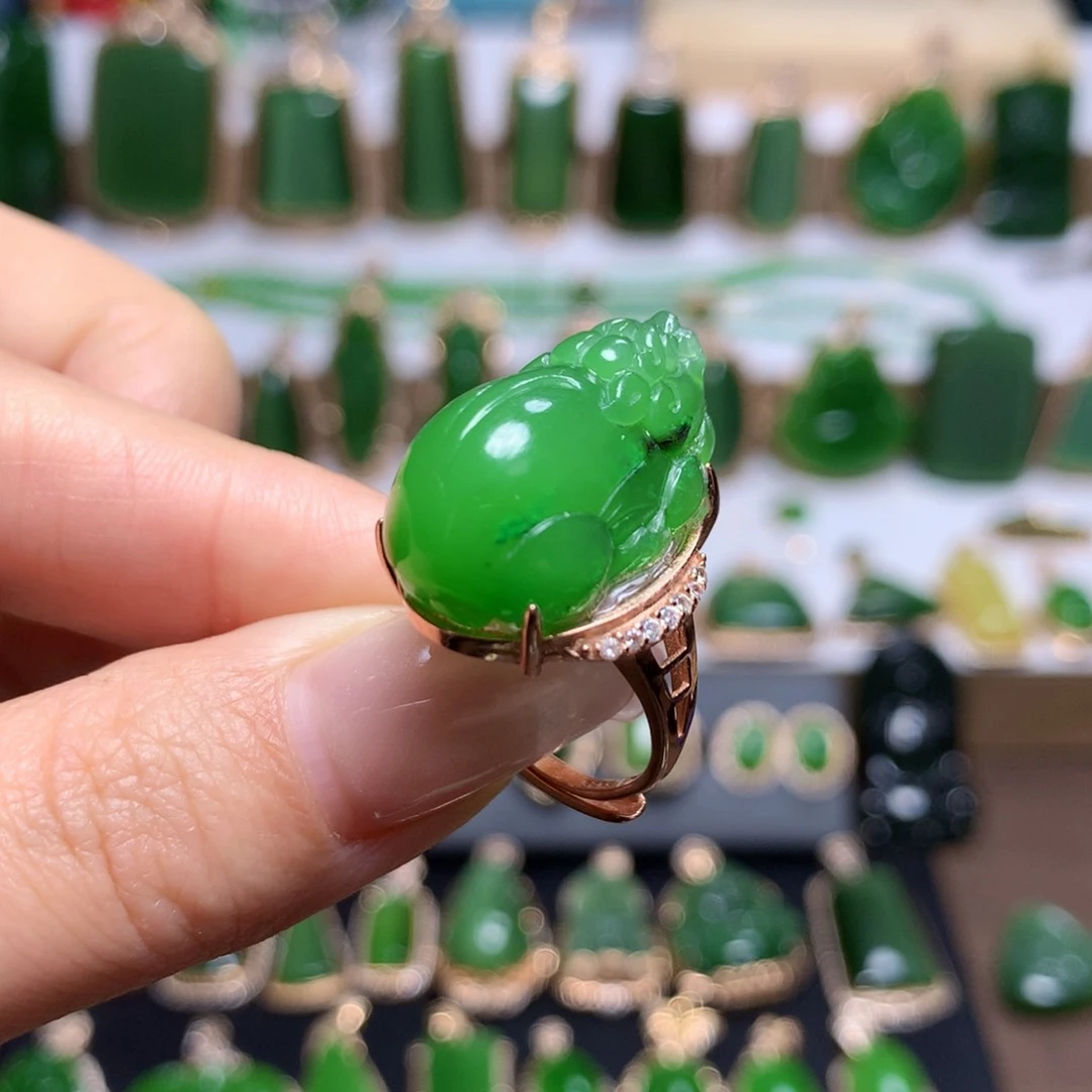 和田玉（碧玉）戒指未镶嵌