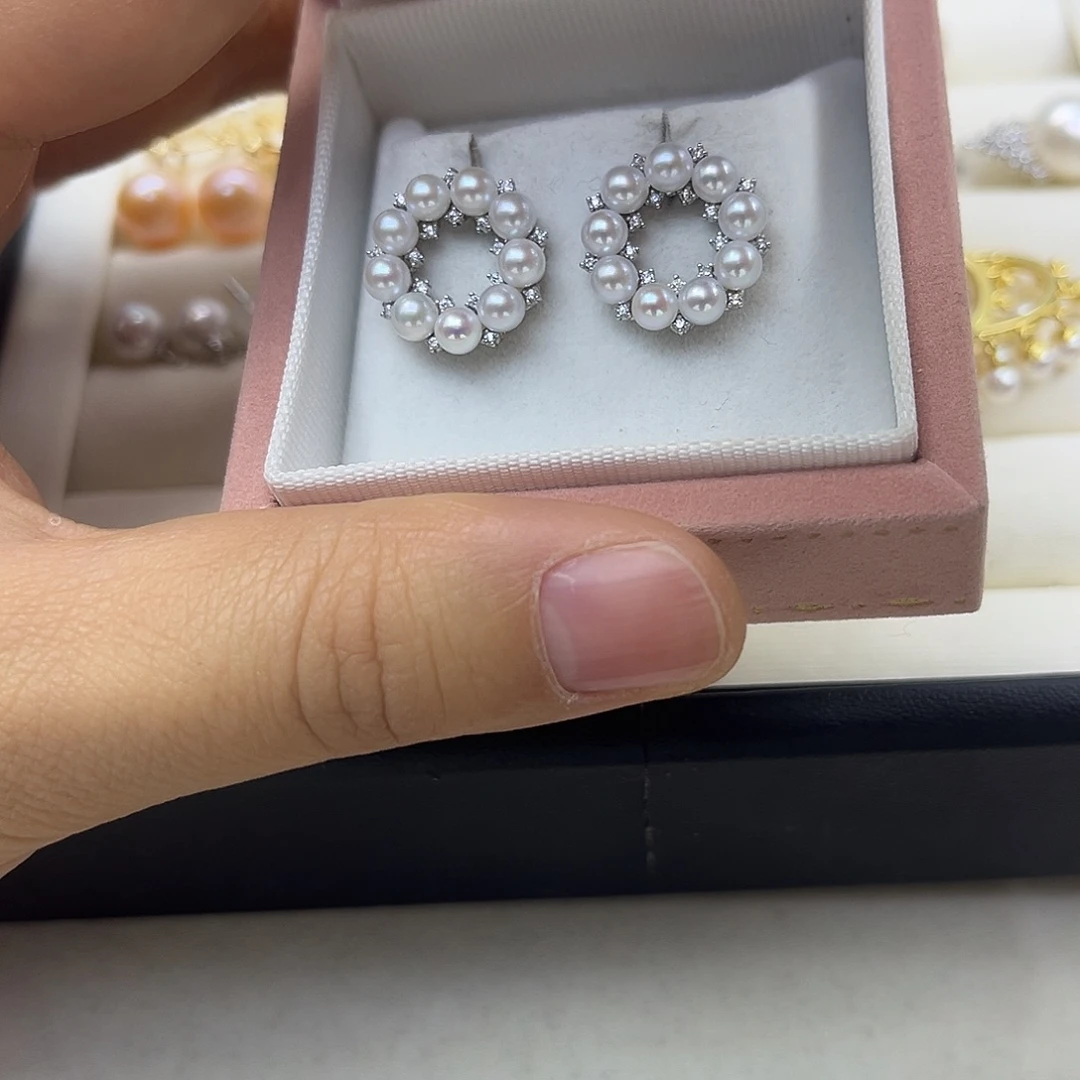 银S925镶嵌耳饰淡水珍珠