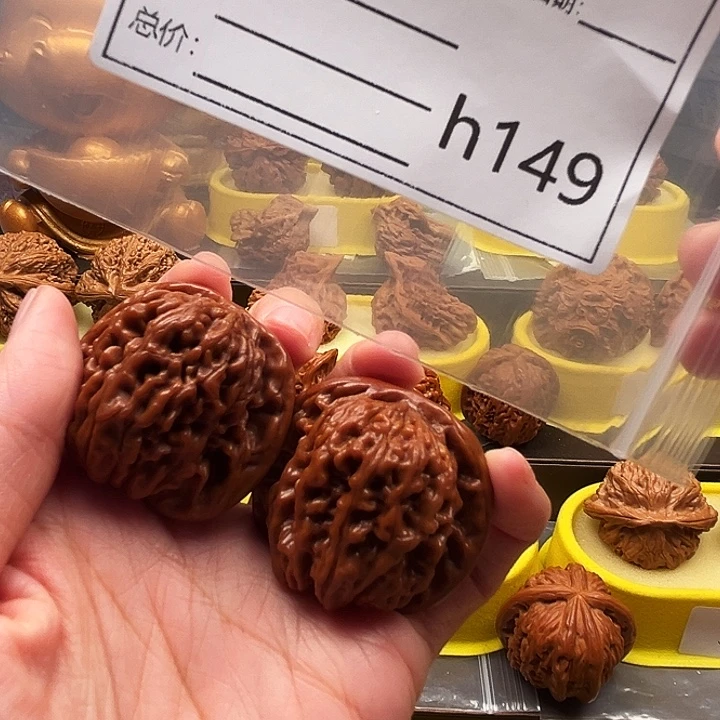 粨***侵文玩核桃吊坠红楼